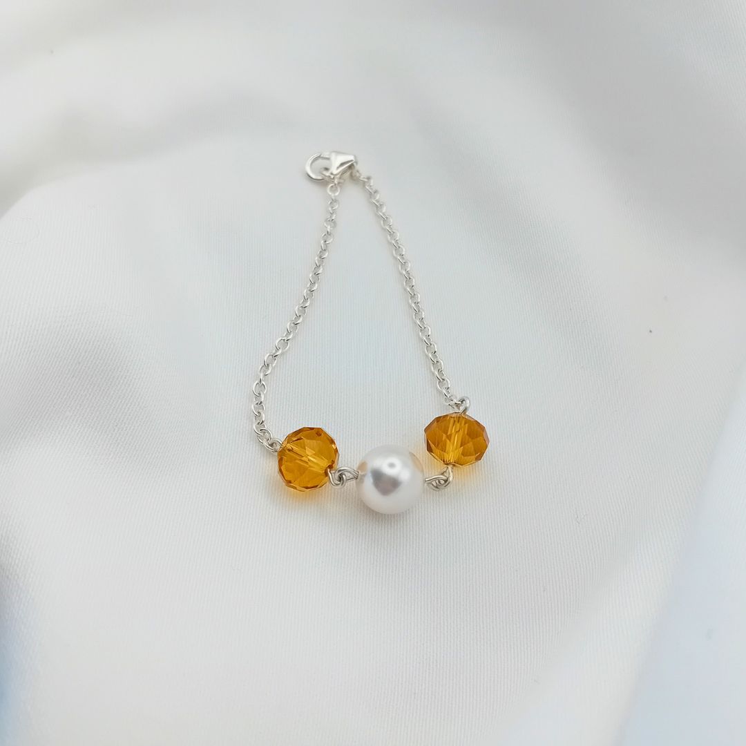 Pearl & Crystal Bracelet